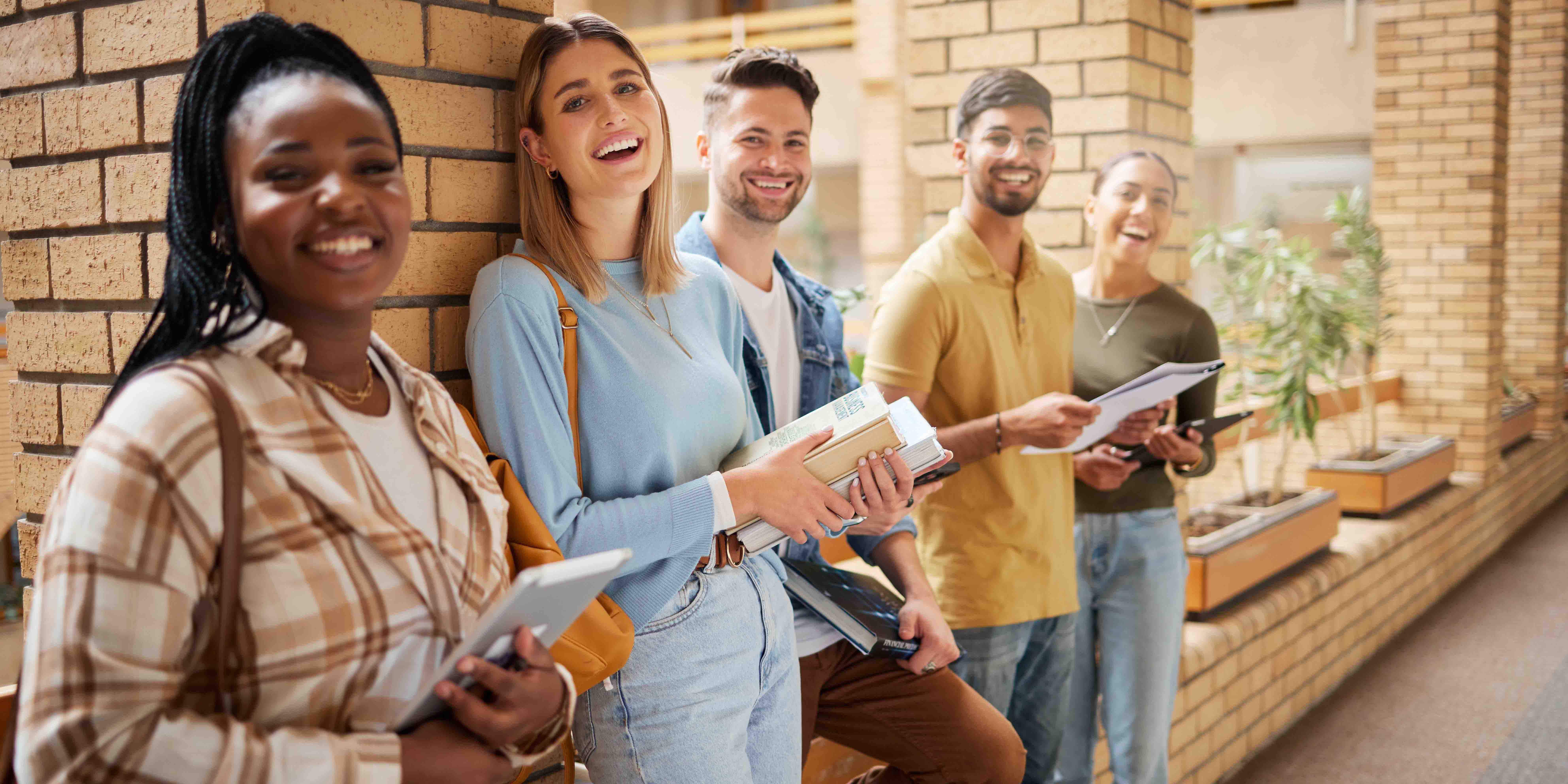 8 Things College Students Should Know About Money