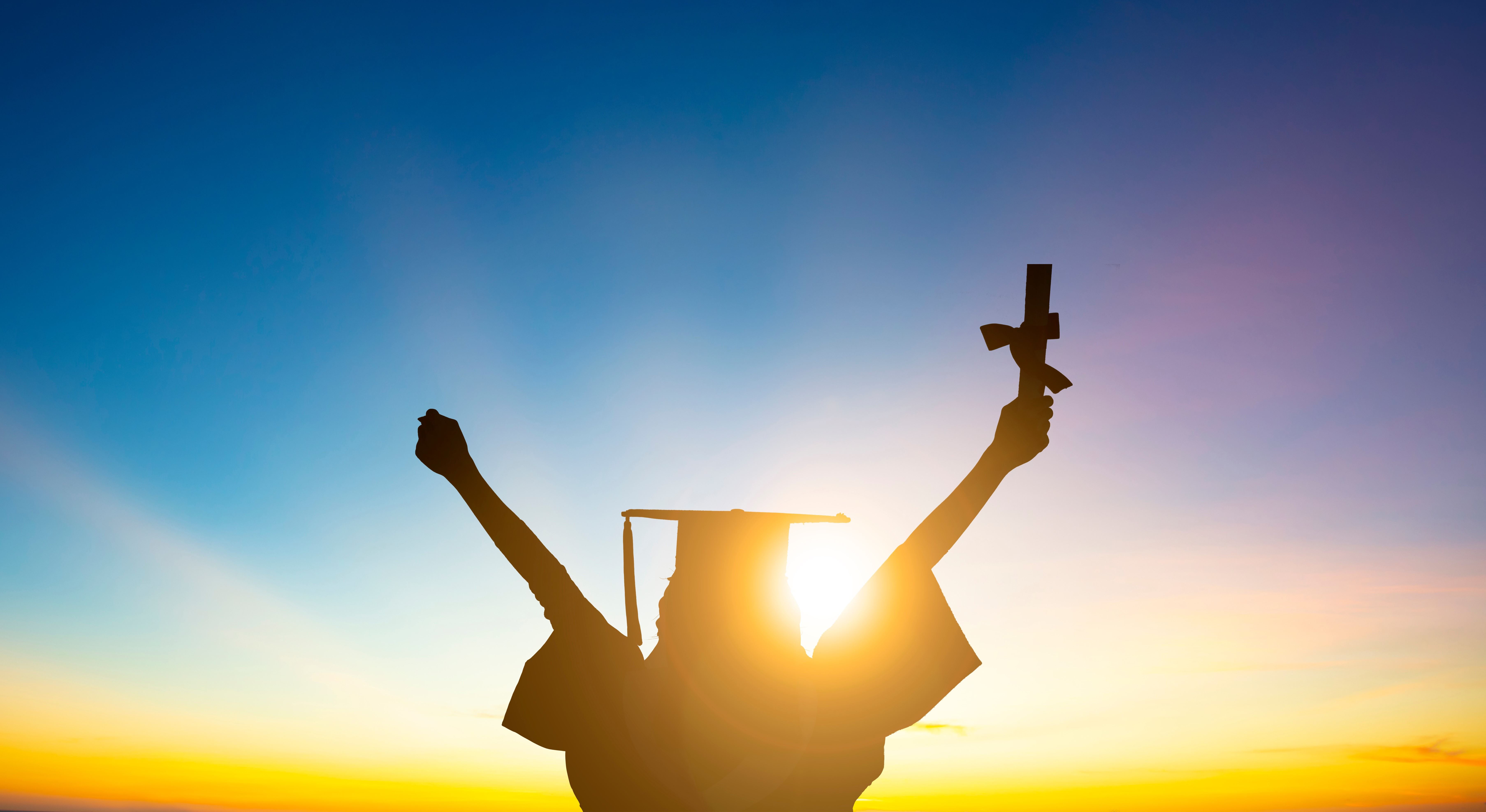 5 Essential Tasks to Complete Before College Graduation