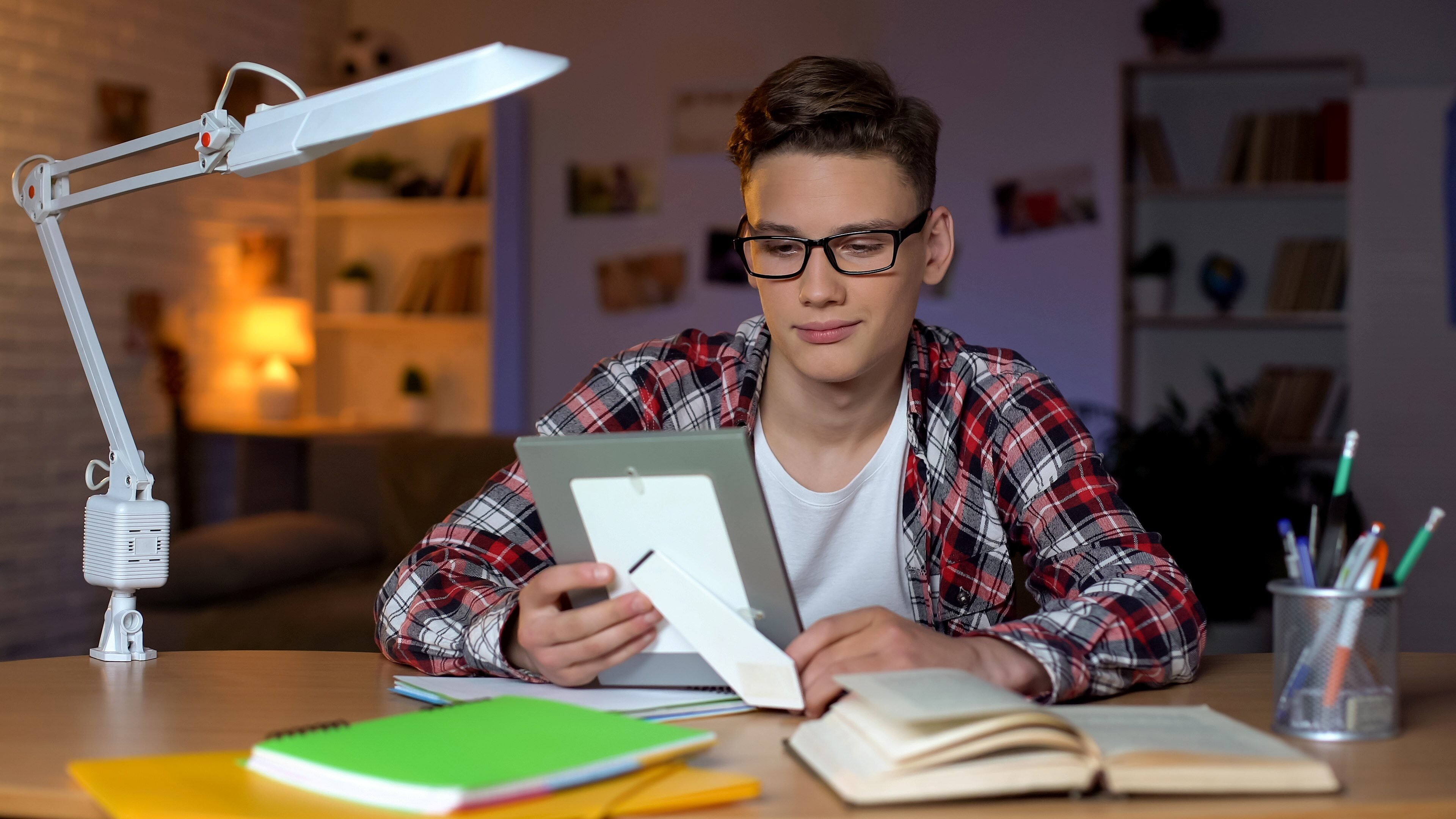 4 Ways to Deal with Homesickness in College