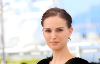 college-with-stars-natalie-portman