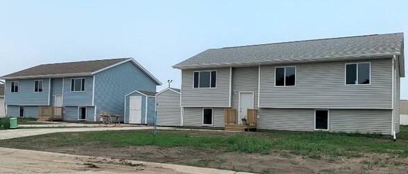 volunteer-1fb houses