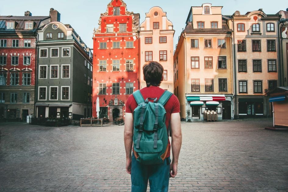 A Guide to Choosing the Right Study Abroad Program